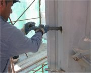 inserimento del paletto tipo SIKA PERFO