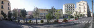 09-17-2011-alberi e pilastrini posati1.JPG (65810 byte)
