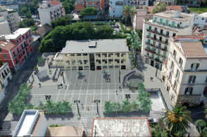 ViaFilangieriPostOperam.jpg (172902 byte)